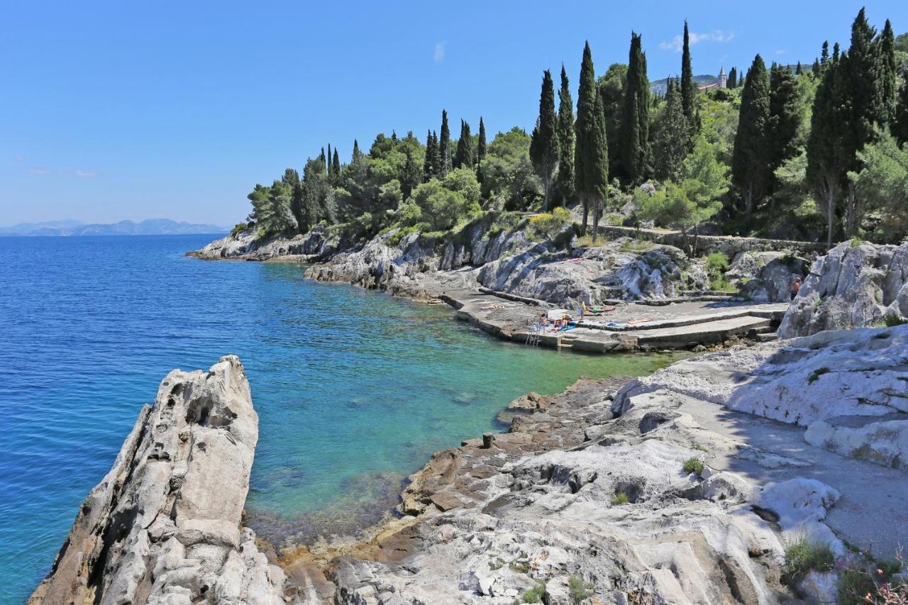 Apartments By The Sea Trpanj, Peljesac - 257 Kültér fotó