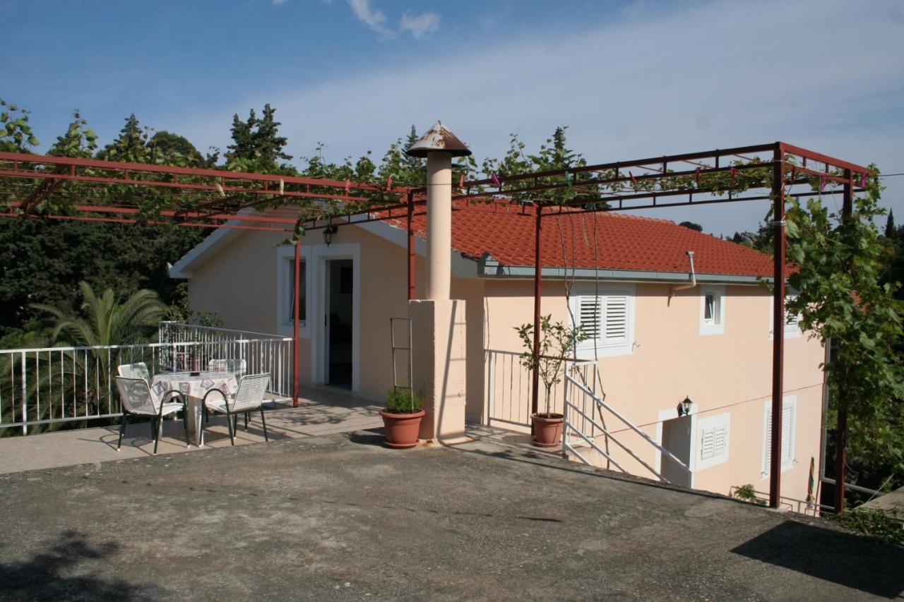 Apartments By The Sea Trpanj, Peljesac - 257 Kültér fotó