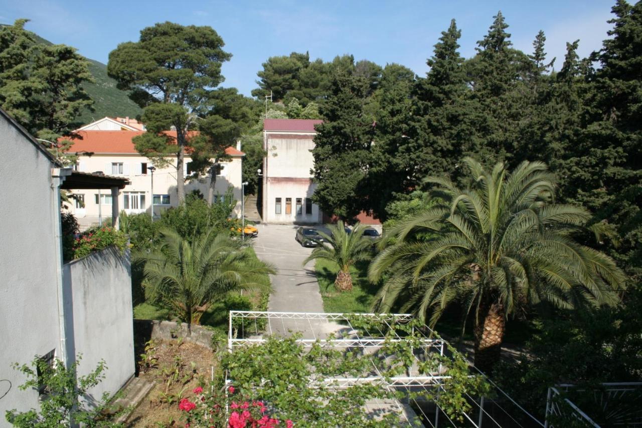 Apartments By The Sea Trpanj, Peljesac - 257 Kültér fotó
