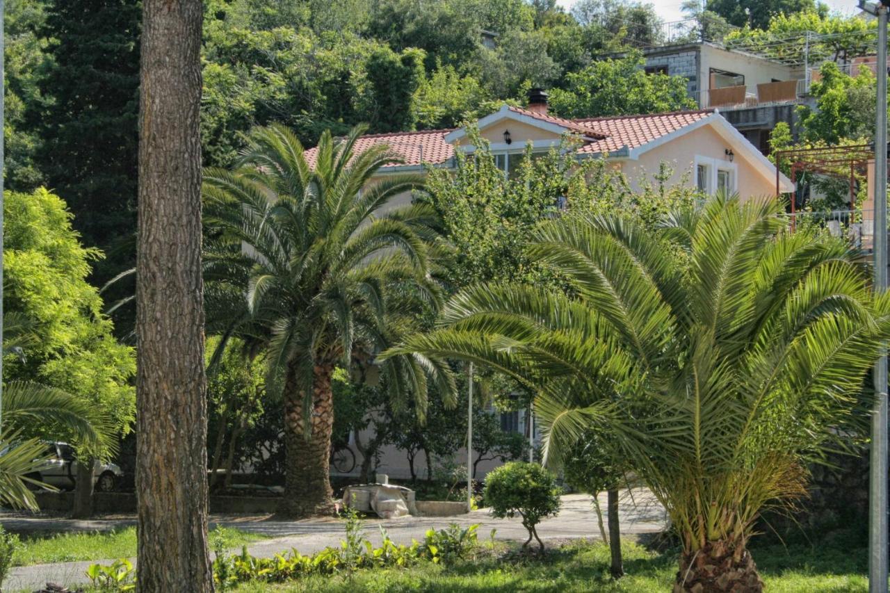 Apartments By The Sea Trpanj, Peljesac - 257 Kültér fotó