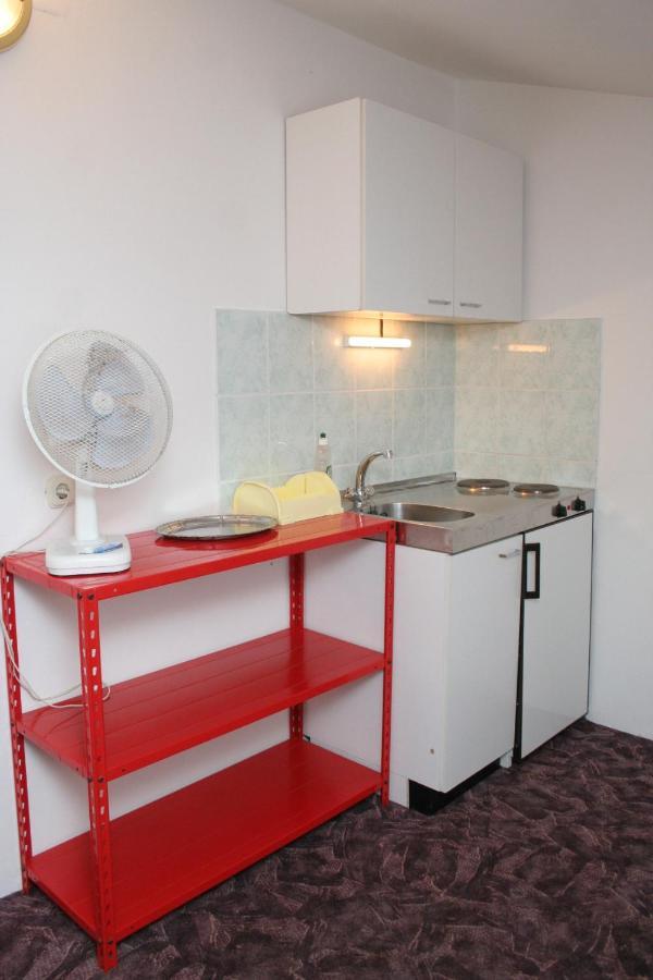 Apartments By The Sea Trpanj, Peljesac - 257 Kültér fotó